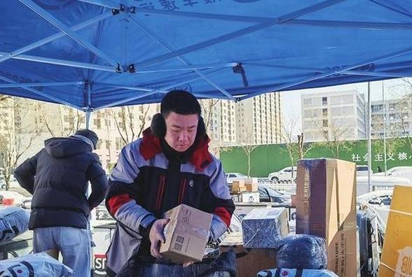 太原快递公司推荐：STO与EMS对比解析