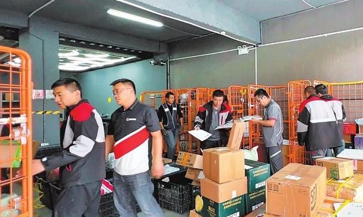 顺丰重货收派员工作时间揭秘及小时工福利待遇